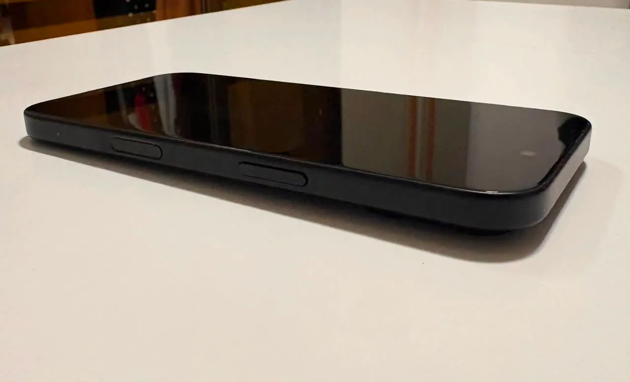 iPhone 16 128GB - Foto 3