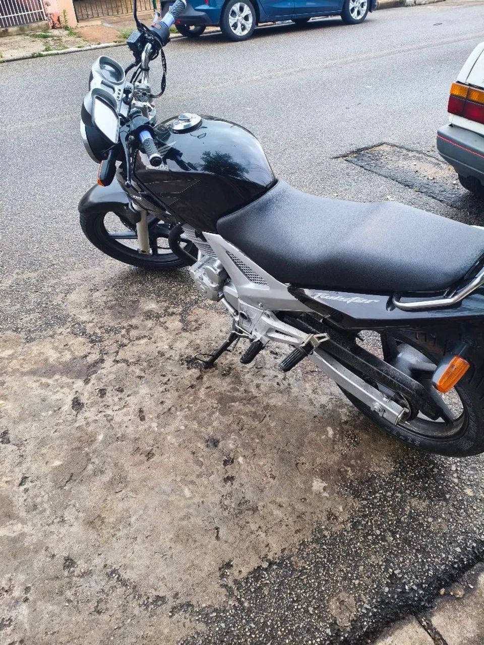 CBX 250 TWISTER  - Foto 2