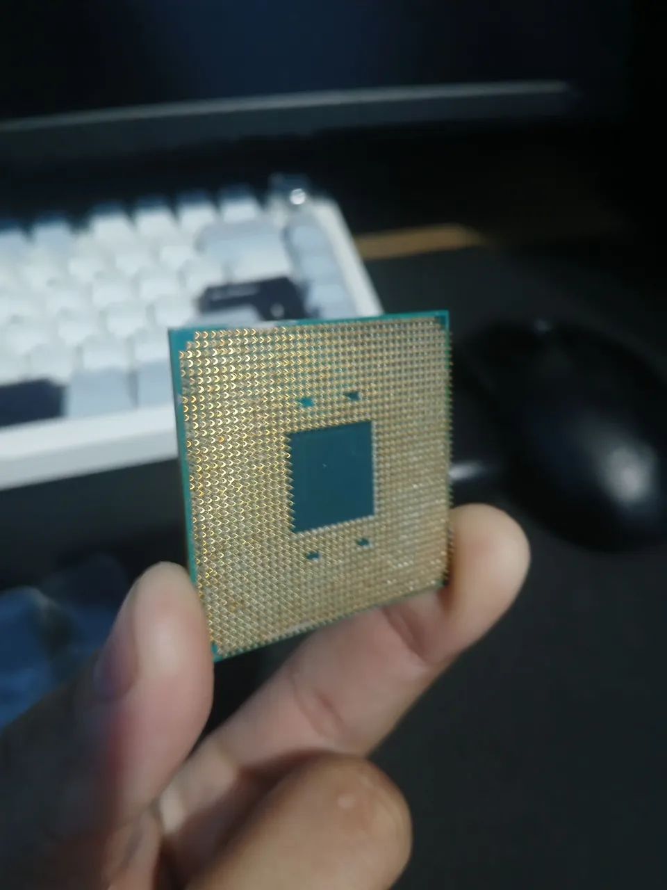 Ryzen 3 3200g + Cooler box  - Foto 3