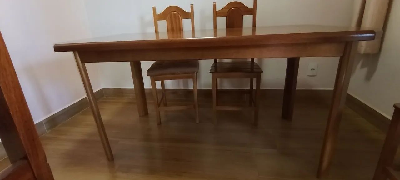 Conjunto de mesa com 6 cadeiras  - Foto 3