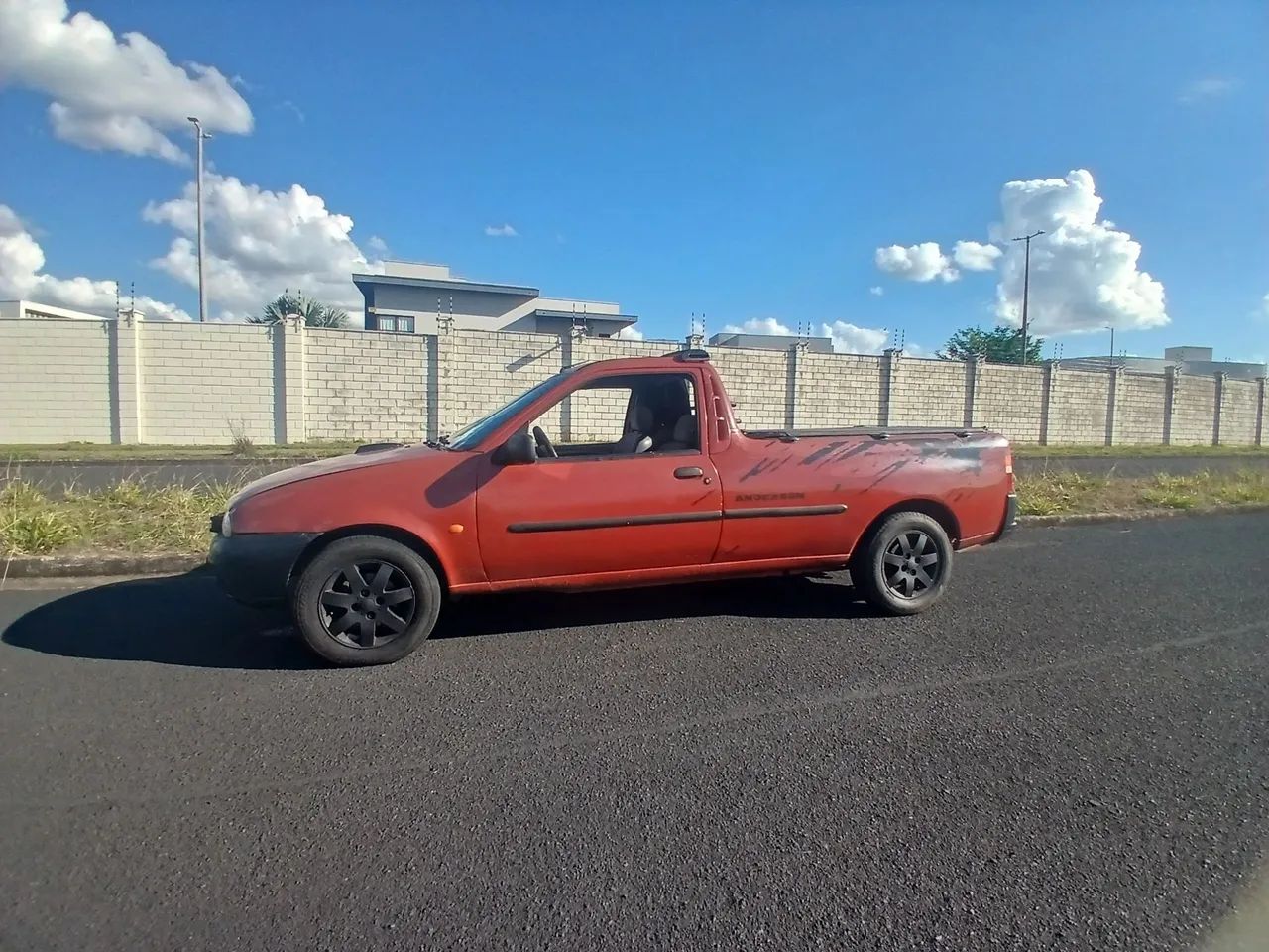 Ford Courier SI 1.4i 16V 1998