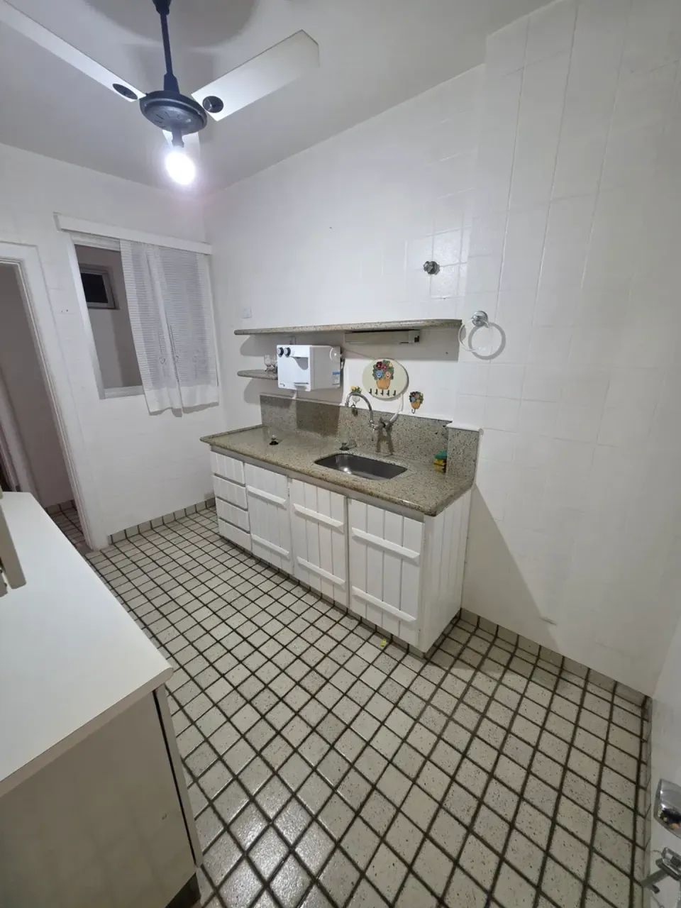 4 quartos com suíte na Praia do Canto - Foto 5