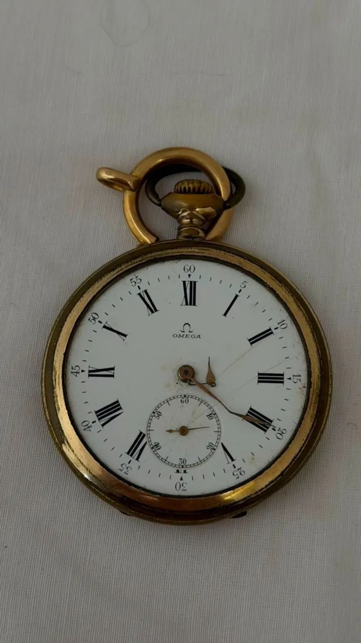 Relógio de bolso Omega, com caixa Elgin Giant 14K gold-filled