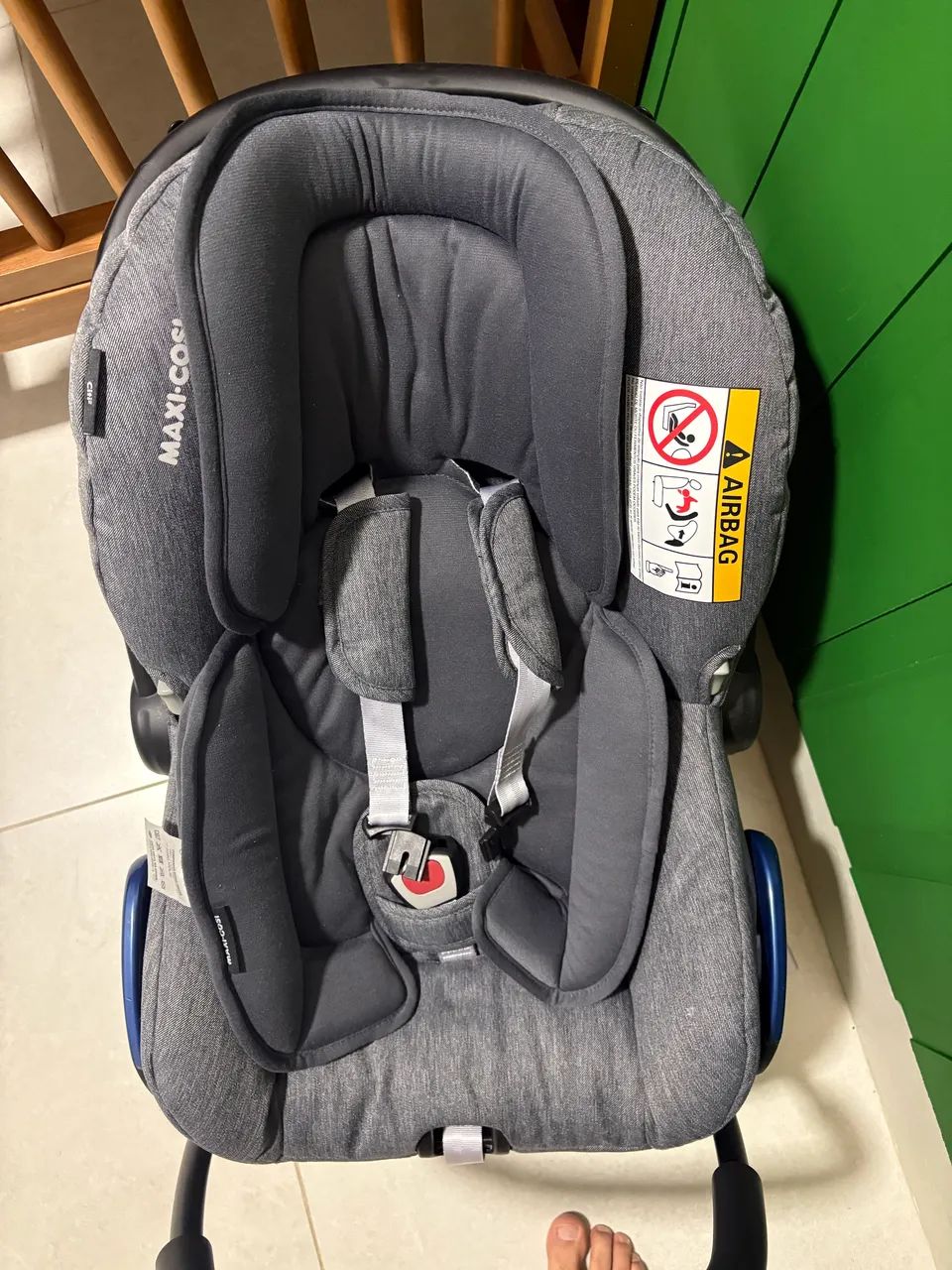 Bebê conforto máxi cosi sem uso - Foto 3