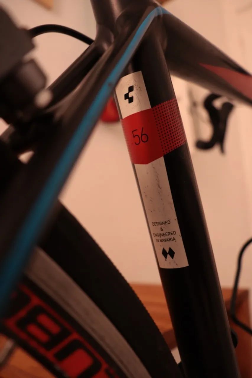 Bicicleta Speed Cube Peloton - Foto 3