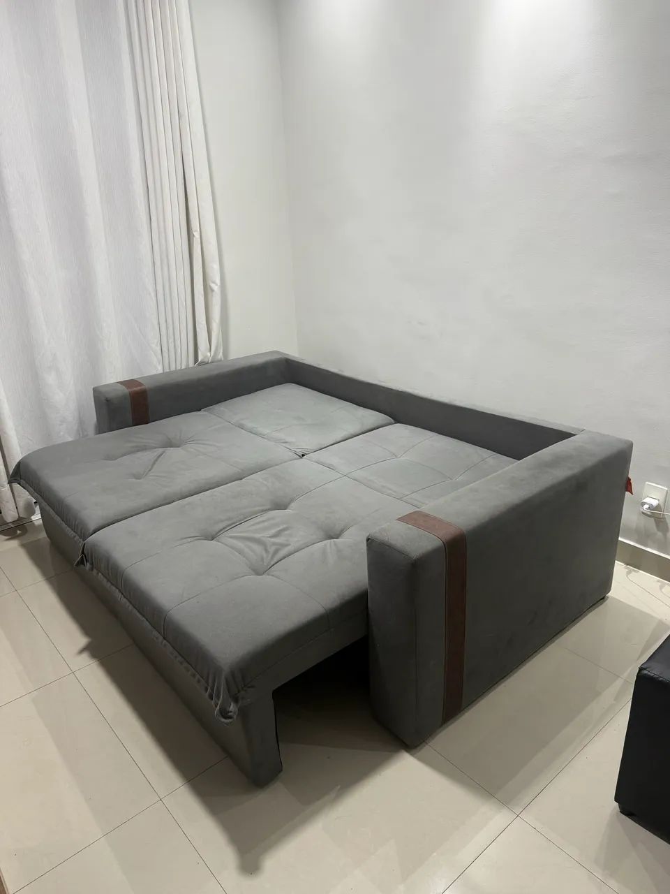 Sofá retrátil reclinável / cama linho cinza 2m - Foto 3
