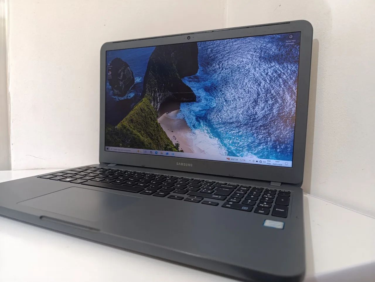 Notebook Samsung core i3 tela 15 pol funcionando tudo. Ddr4 SSD M2 rápido fonte original  - Foto 5