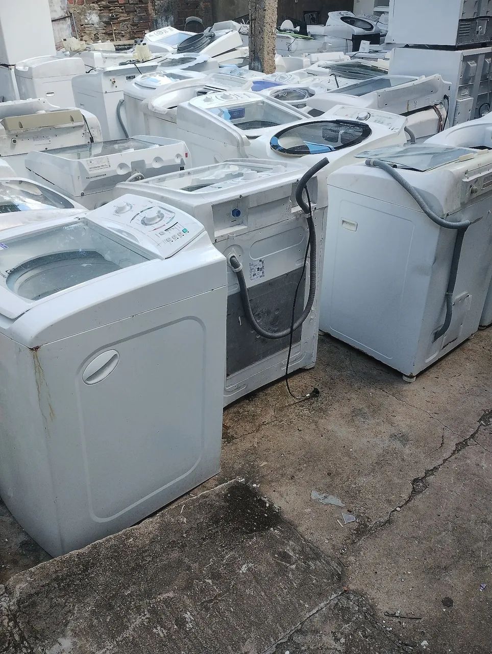 Máquinas de lavar roupas com defeito 