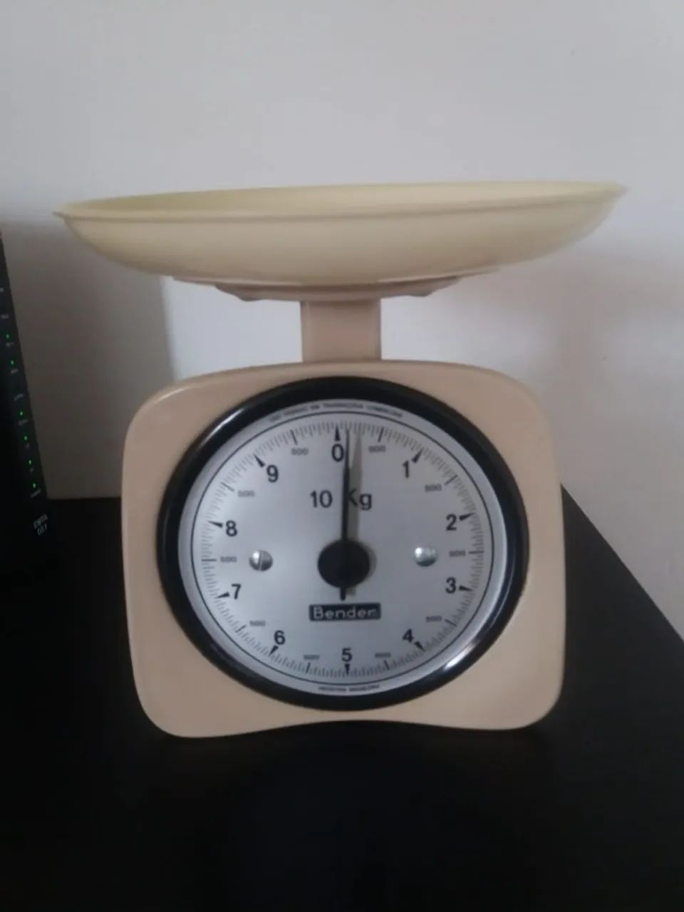  Antiguidades - Balança Bender -  10 kilos - original  