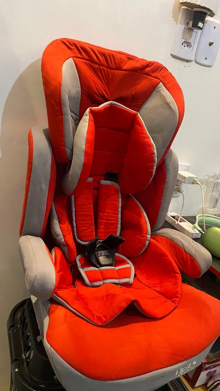 Cadeirinha automotiva infantil 