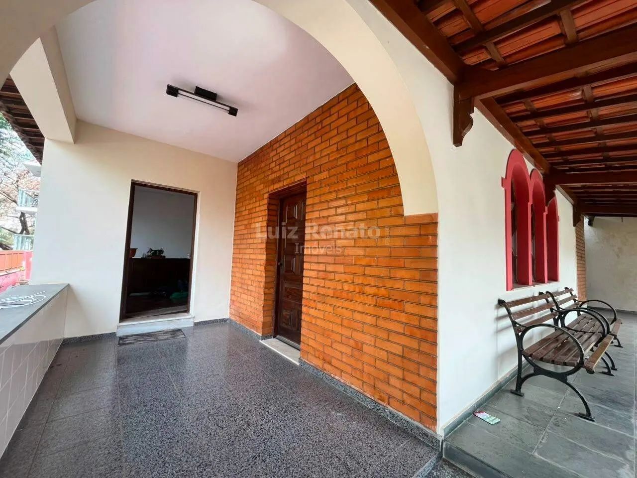 Casa para locação, 4 quartos com suíte, 460m² área no Cidade Nova - Foto 2