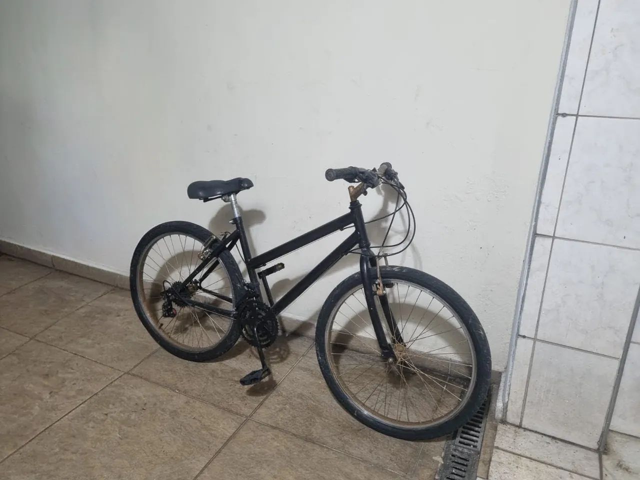 Bicicleta Aro 26 Usada - Pronta para usar ?  - Foto 2