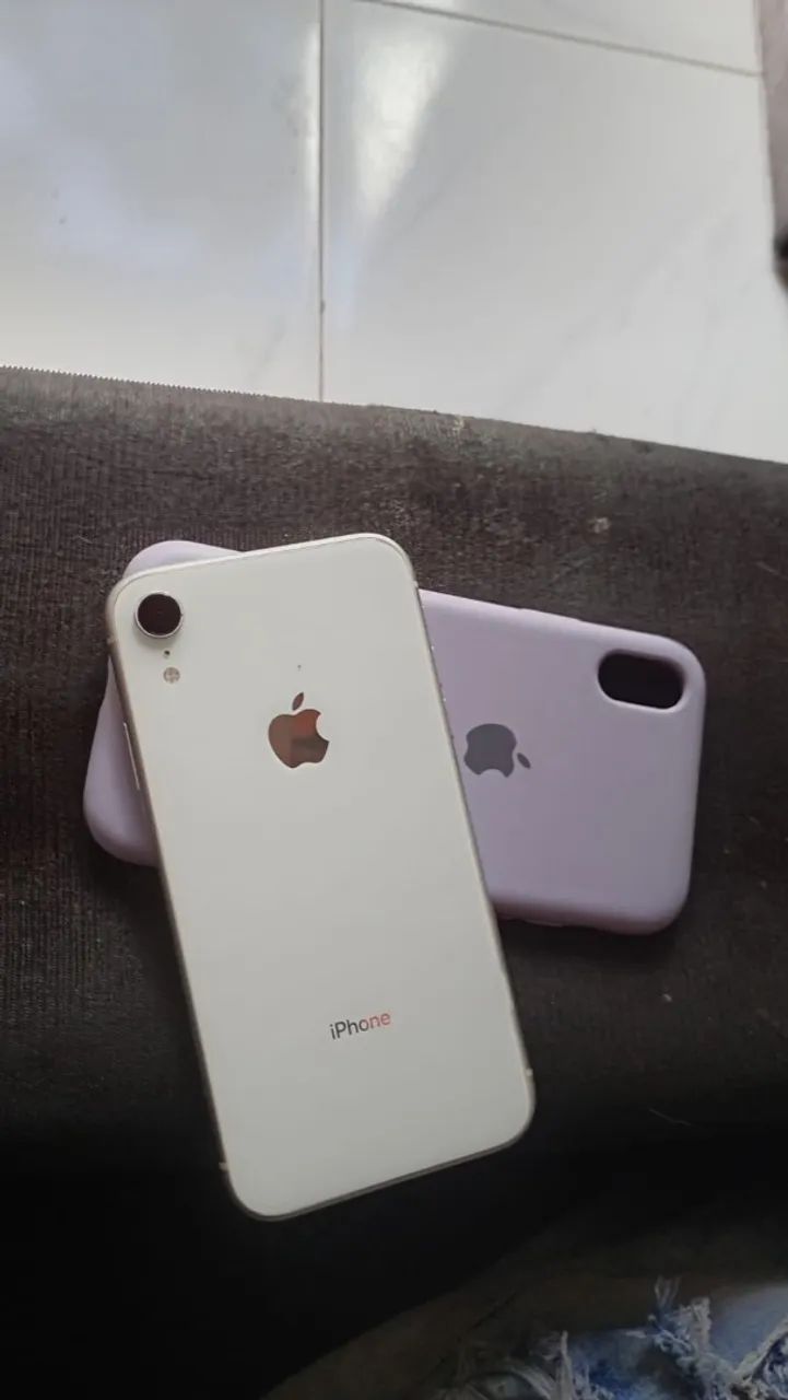 iPhone XR 