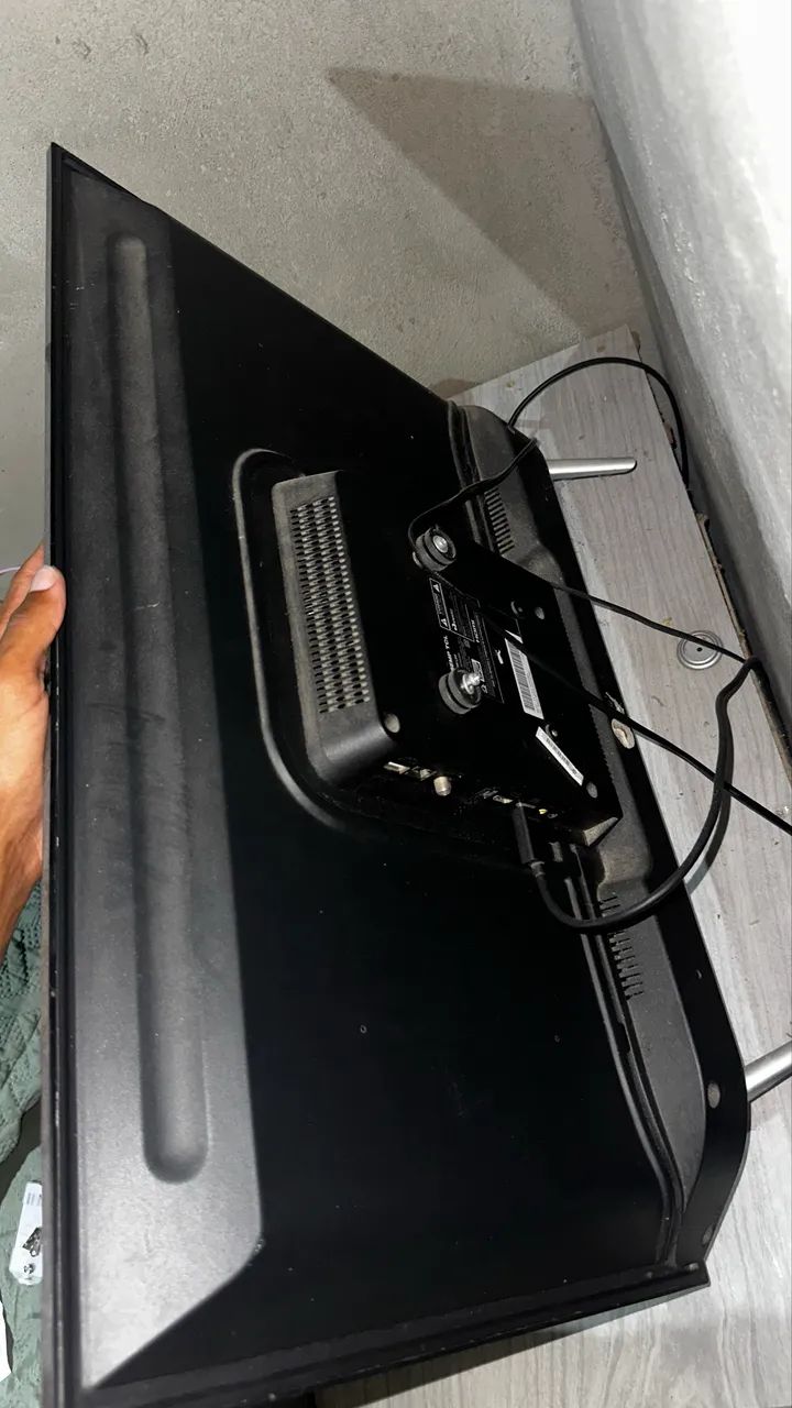 VENDO TV SEMP 32 POLEGADAS SMART - Foto 5
