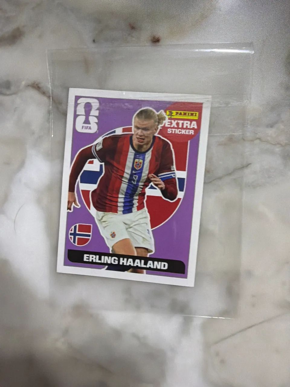 Figurinha extra legend Erling Haaland - copa 2026 (impecável)