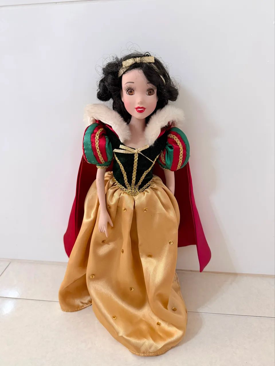 Branca de neve de porcelana 