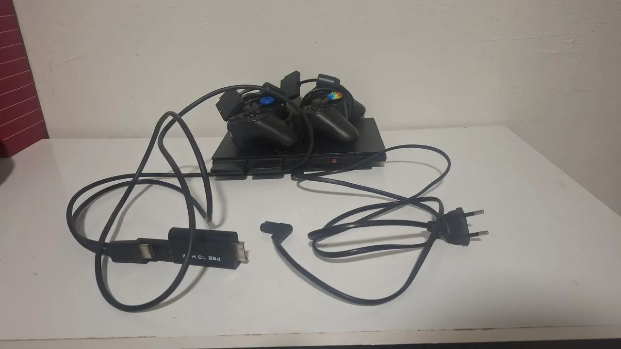 PS2 com HDMI , 2 memory card e com 2 controles 