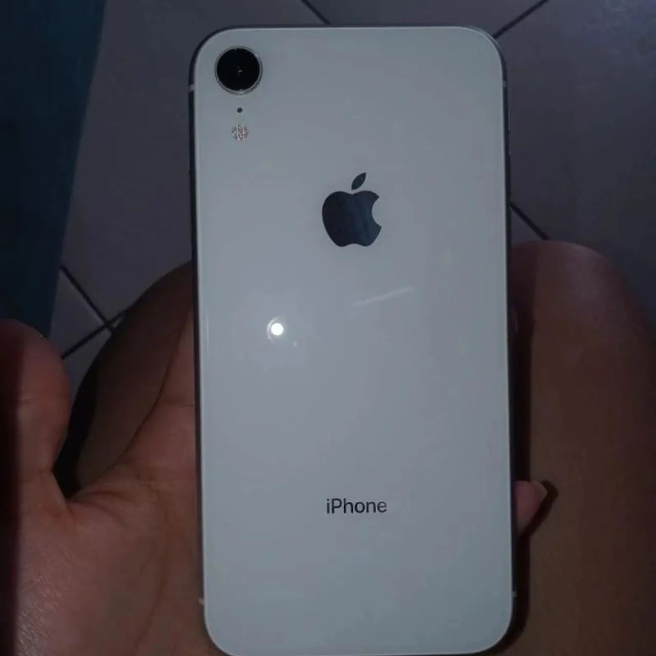 Vendo iPhone XR 64GB impecável  - Foto 3