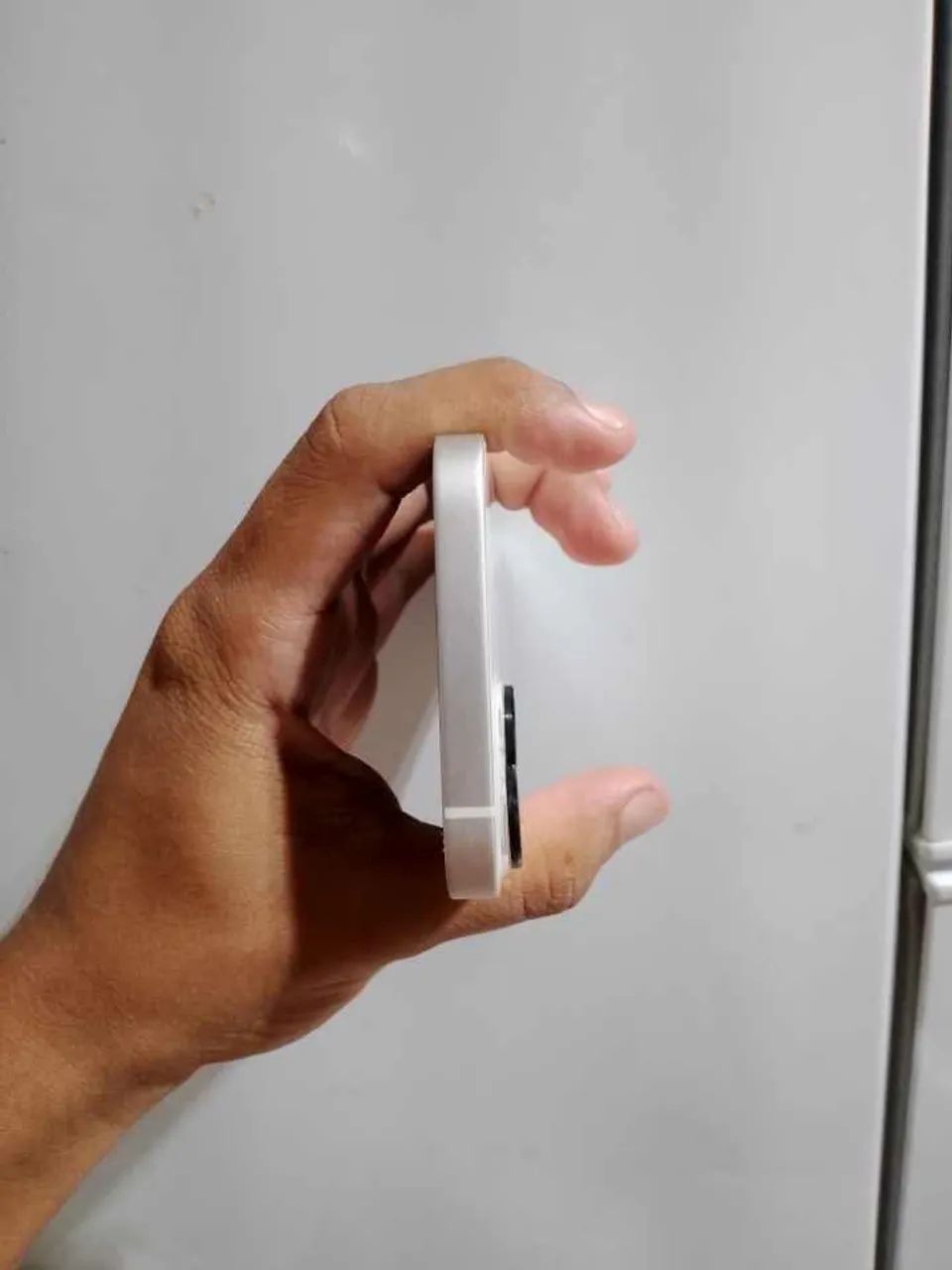 iPhone 13 128gb branco  - Foto 3
