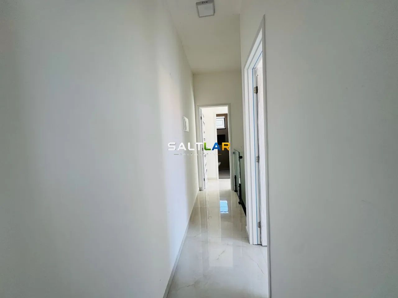 CASA DUPLEX NO CENTRO DO EUSÉBIO - 4 SUÍTES, 2 VAGAS - Foto 3