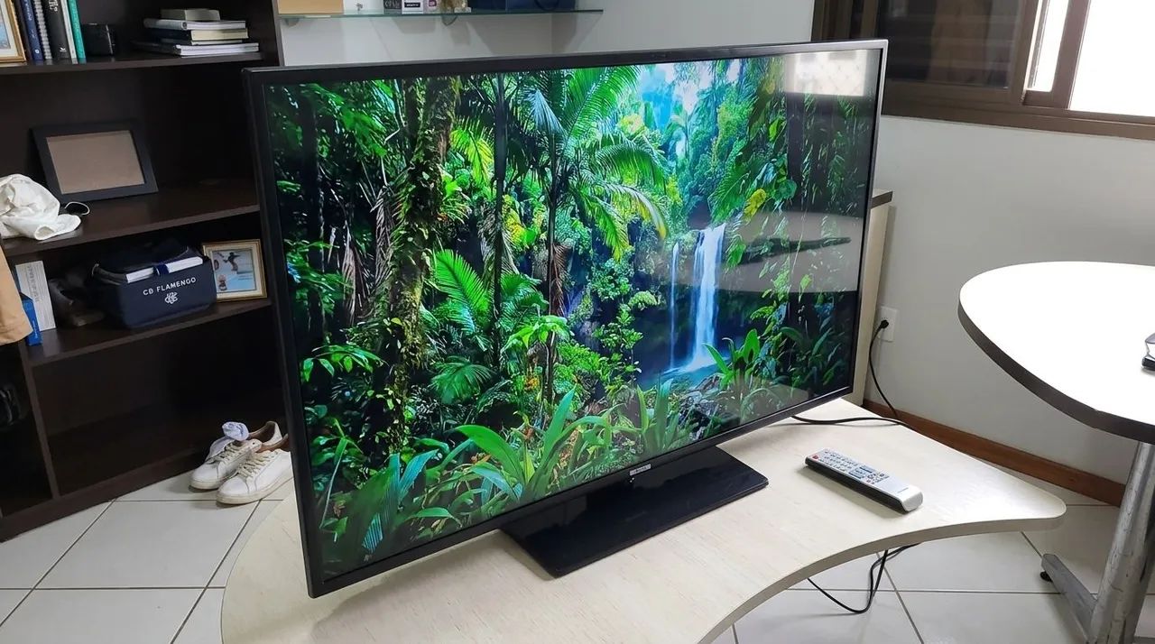 TV Samsung 50 | Smart 4K + Painel | Bem Conservados | Uso Residencial | Águas Claras - Foto 3
