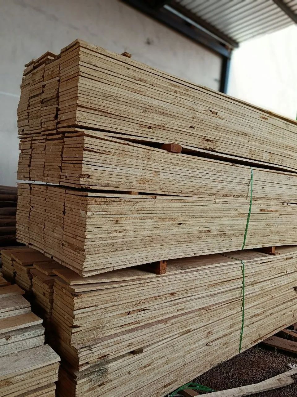 Tábuas de pinus de todos tamanhos-promoção.