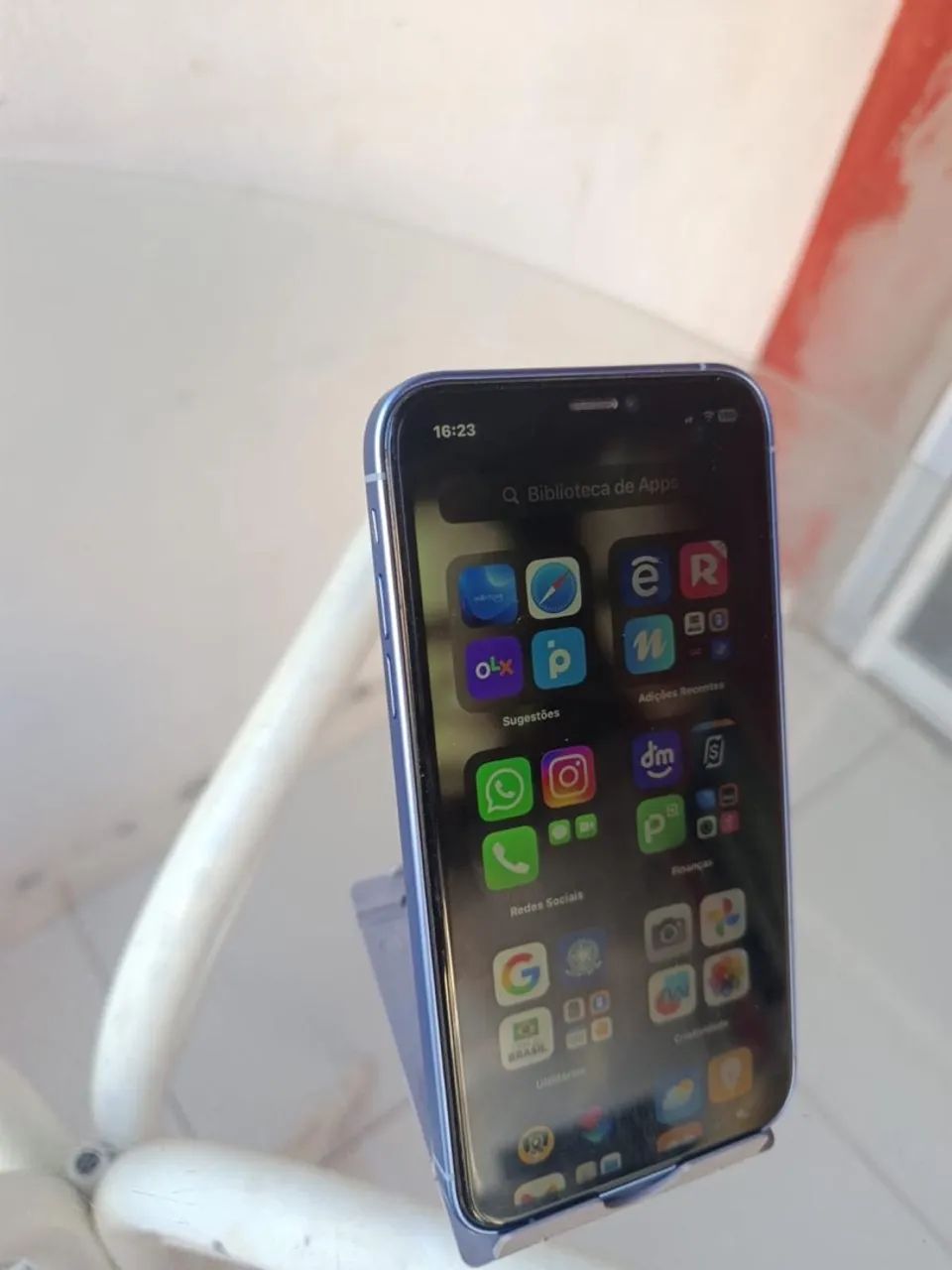 Vendo iPhone xr na atualização 16 pro to vendendo Porq comprei um pro Max  - Foto 5