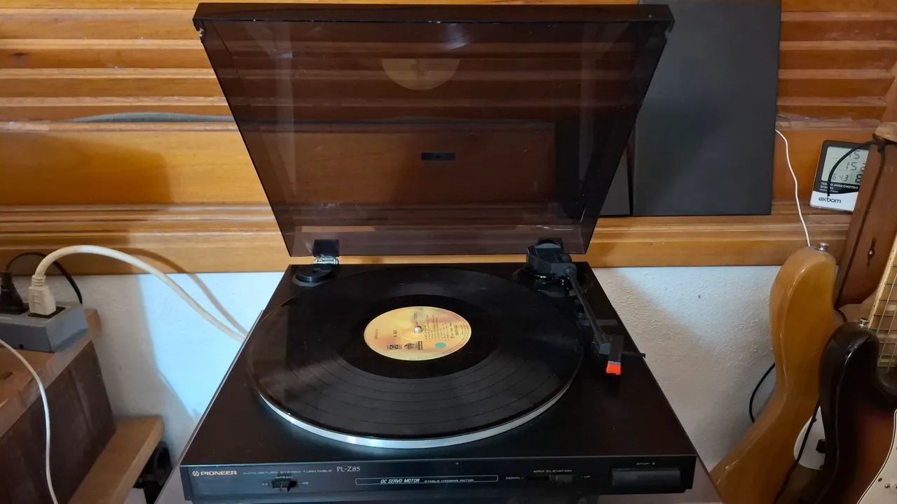 Toca Discos Pioneer PL-Z85 