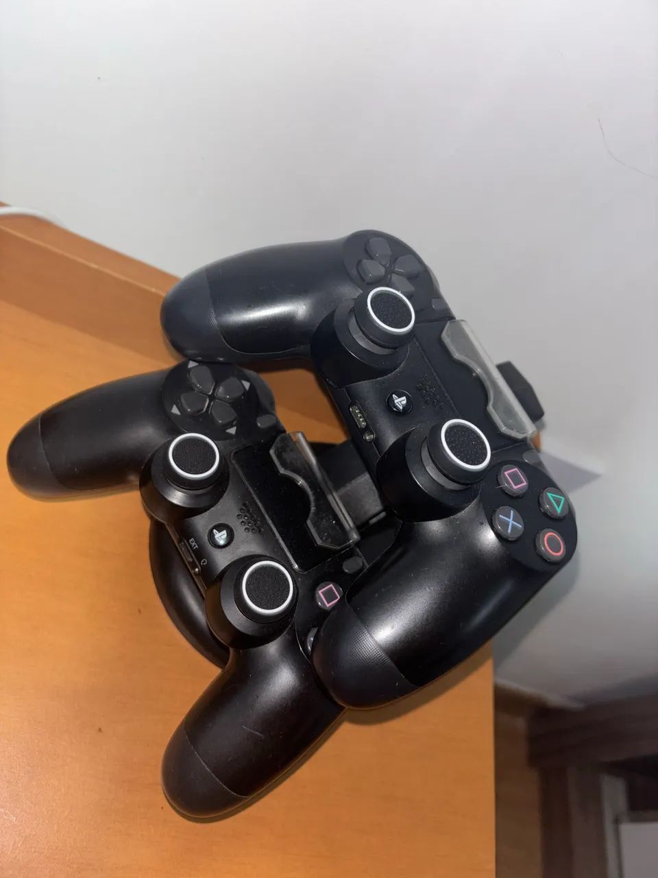 PS4 Slim 1TB - Foto 3