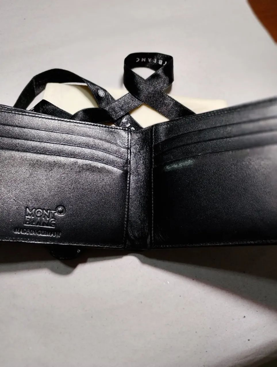 carteira mont blanc meisterstuck 6cc - Foto 2