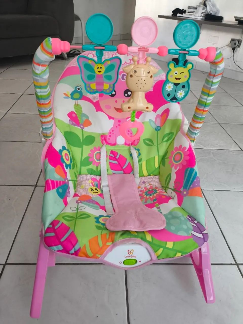 Cadeirinha de balanço e descanso funtime maxi baby 18kg - Foto 2