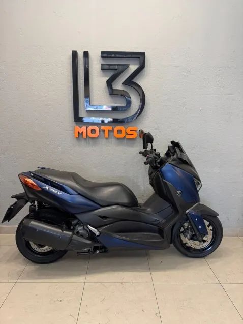 YAMAHA XMAX 250 ABS