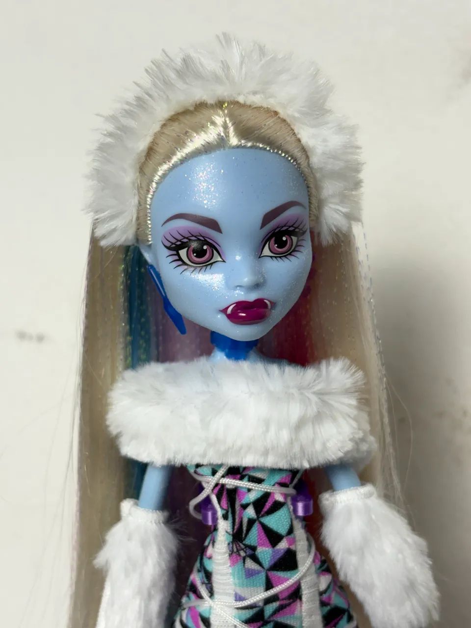 Boneca Monster High Abbey Bominable Básica Creeproduction  - Foto 2