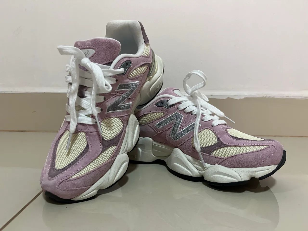 Tênis New Balance 9060 - Foto 2