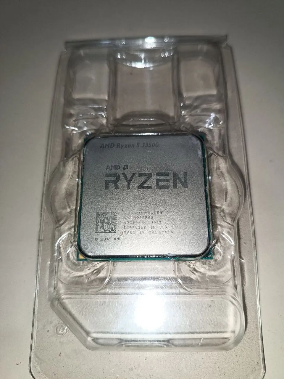 Processador AMD Ryzen 5 3350G468281257037015040