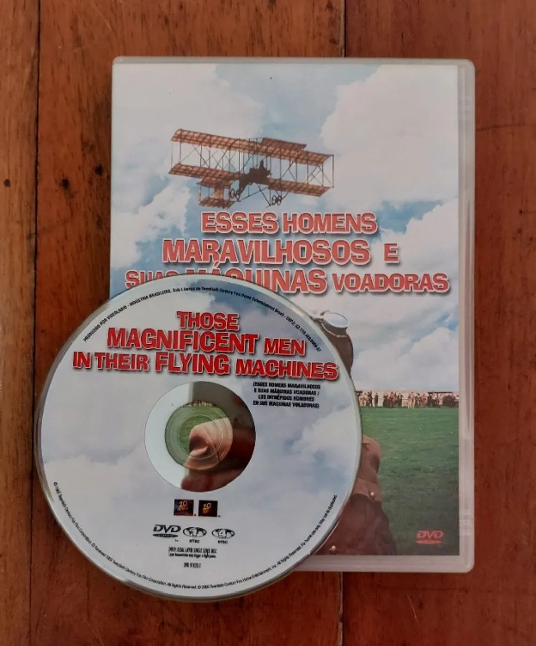 DVD Original ? Esses Homens Maravilhosos e suas Máquinas Voadoras - Foto 3