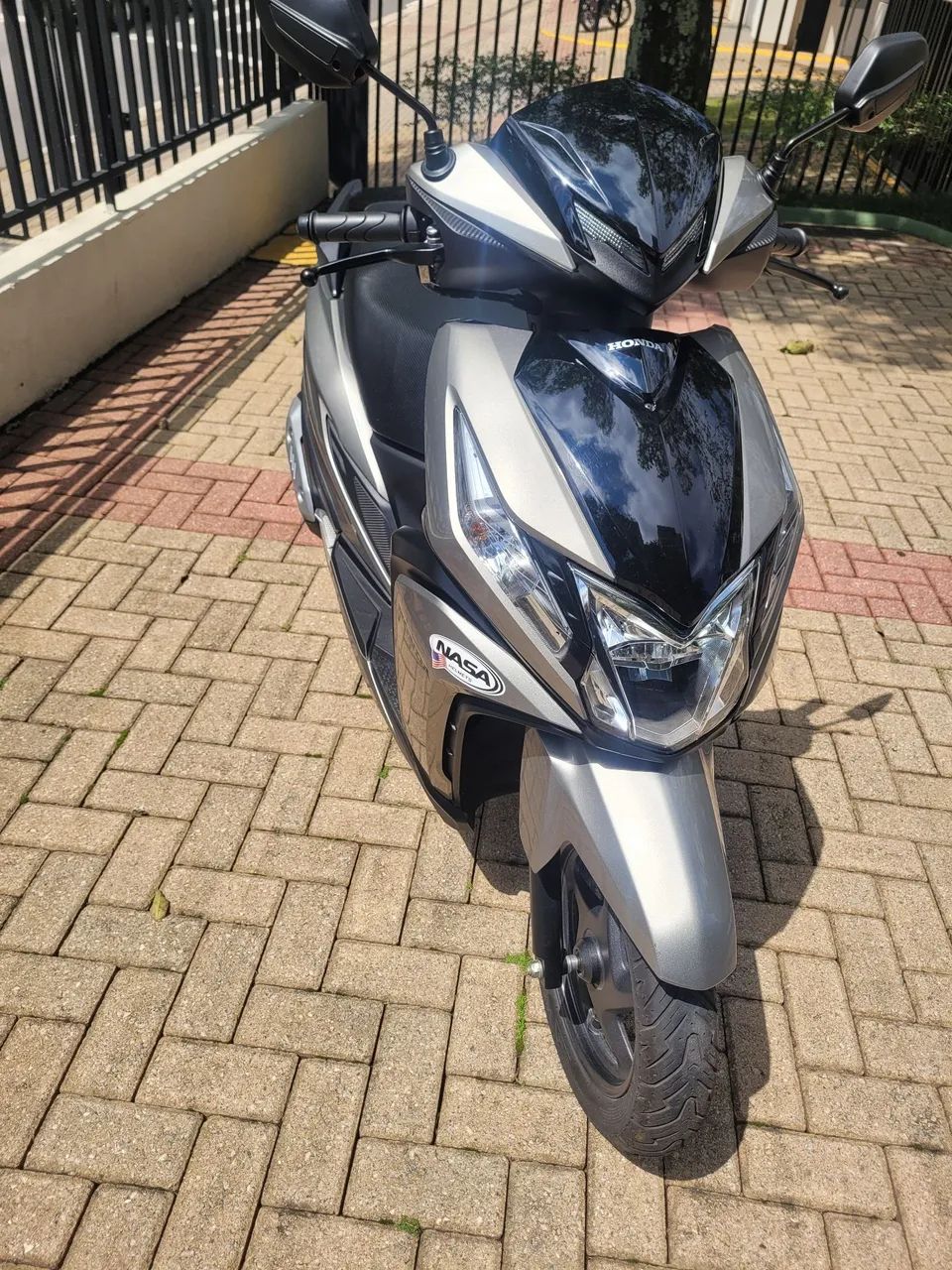 Vendo Elite automática Pneus Pirelle zero 4.556 km - Foto 2