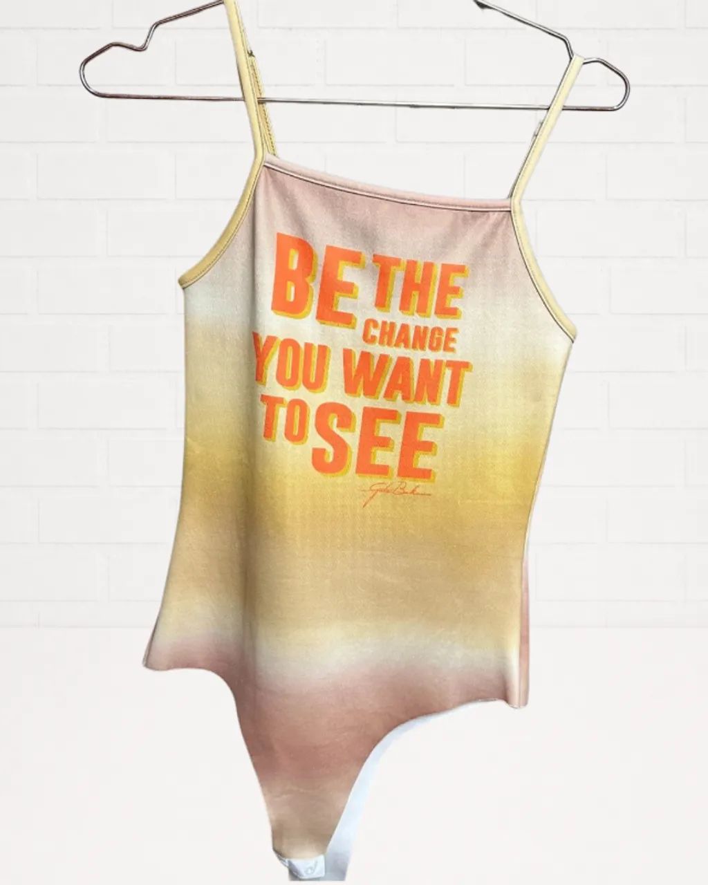 body gatabakana estampado único