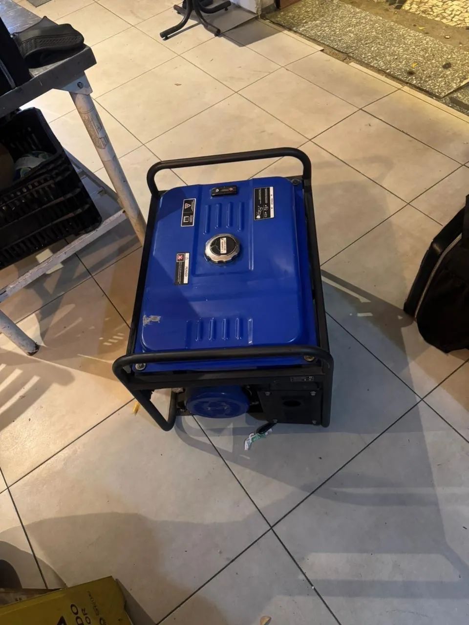 Gerador Hyundai 6 kVA a gasolina e partida na chave  - Foto 4