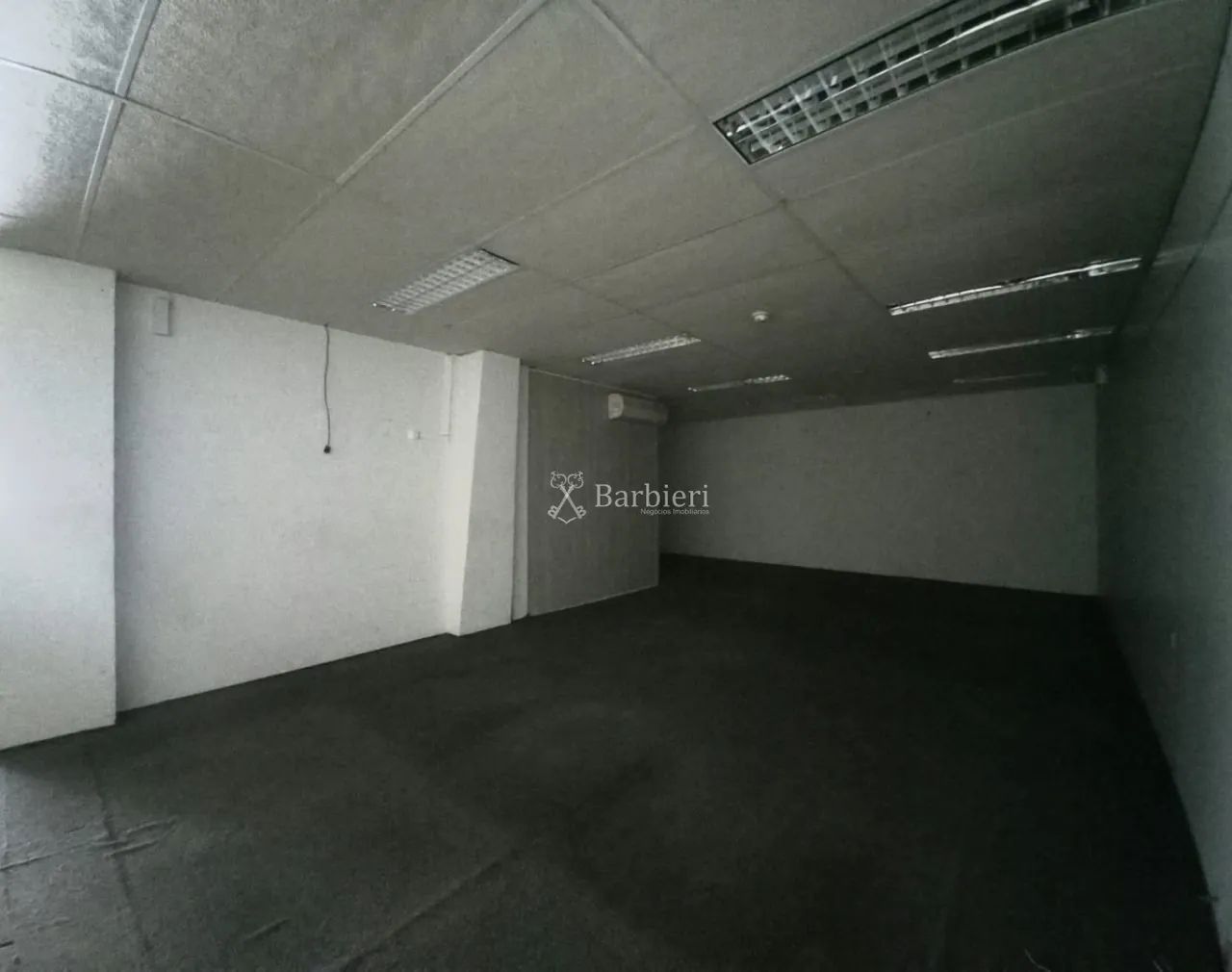 Sala Comercial Térrea no Centro de Blumenau - Foto 5