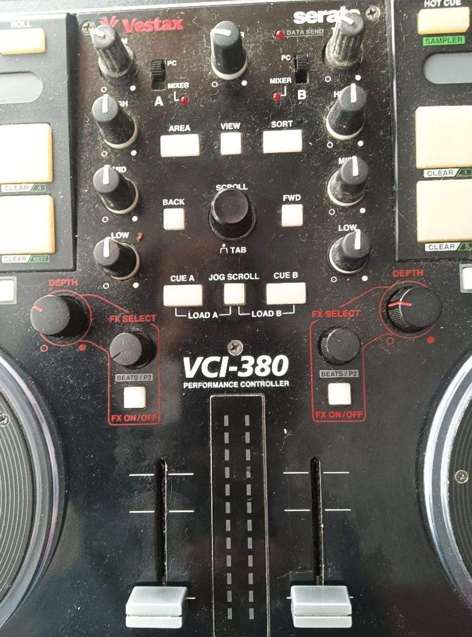 Controladora vestax VCI 380 - Equipamentos e Acessórios de Som