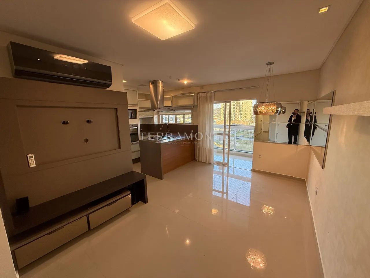 88m², 3 dormitórios e 2 vagas por R$ 690 mil - Foto 3