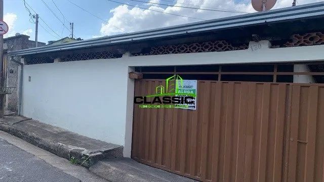 Casa 3 dormitórios, 2 vagas