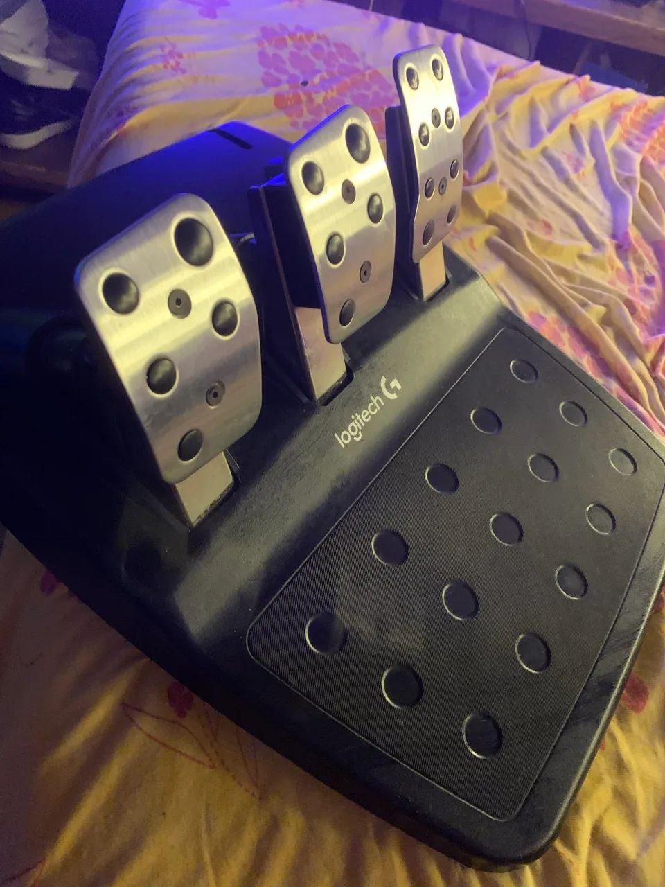 Vendo volante logitech g29 usado com câmbio  - Foto 2