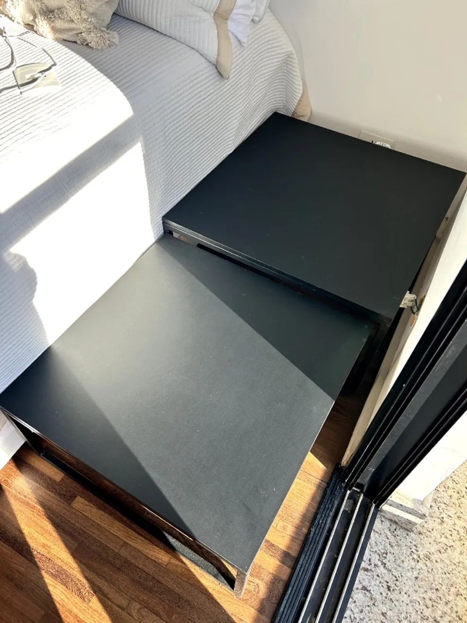Mesa de centro retrátil preta  - Foto 2