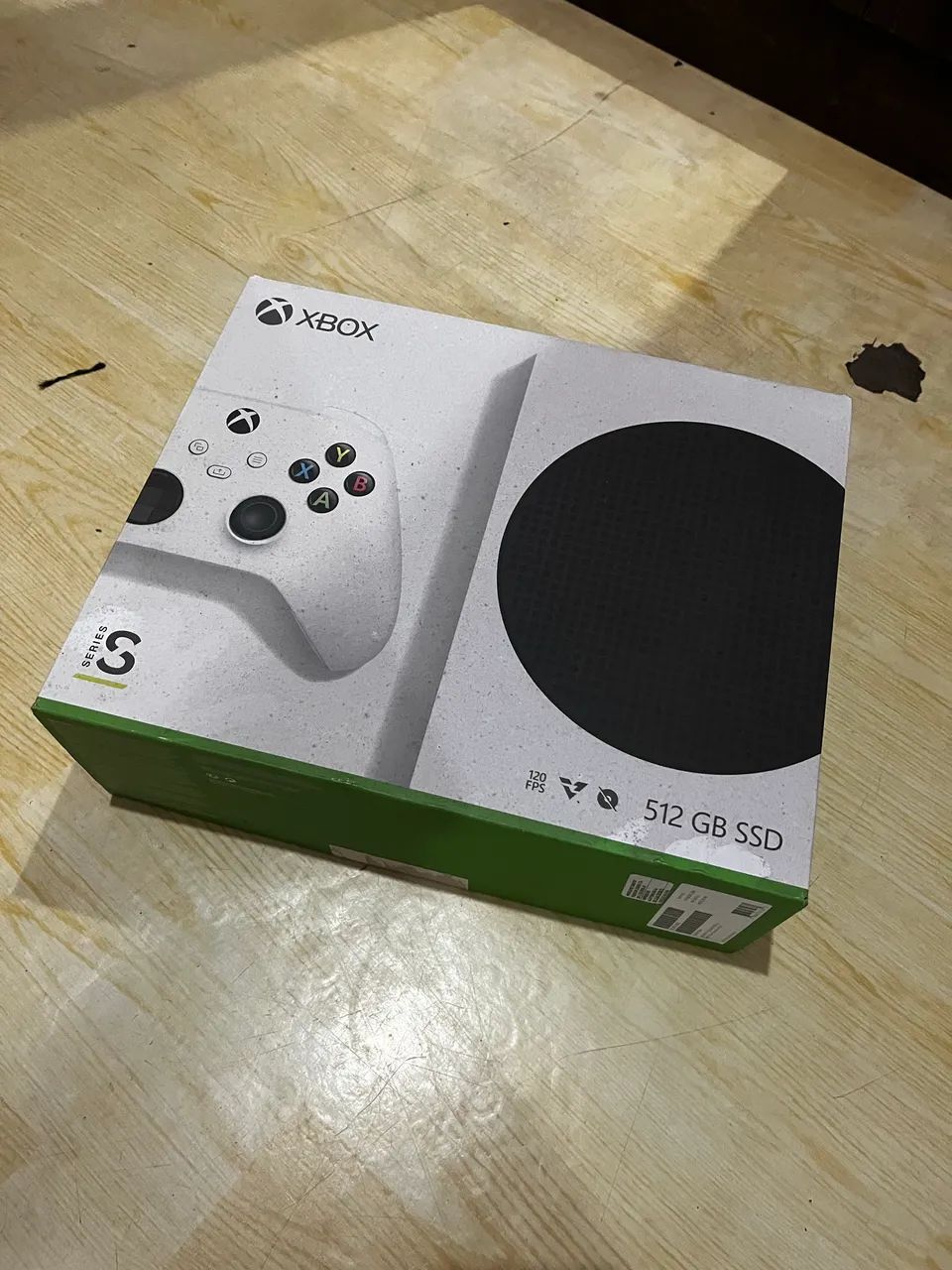 Xbox Series S + 2 controles 