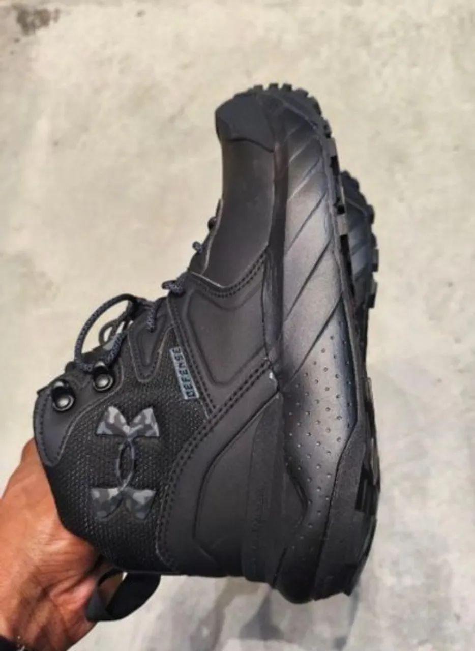 Tênis under Armour defenser cano auto - Foto 2