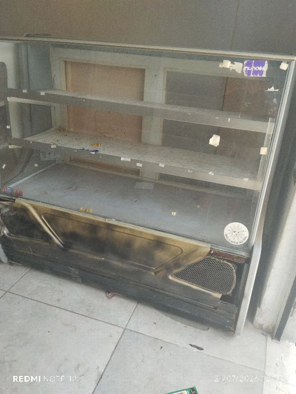 Balcão vitrine para comércio 