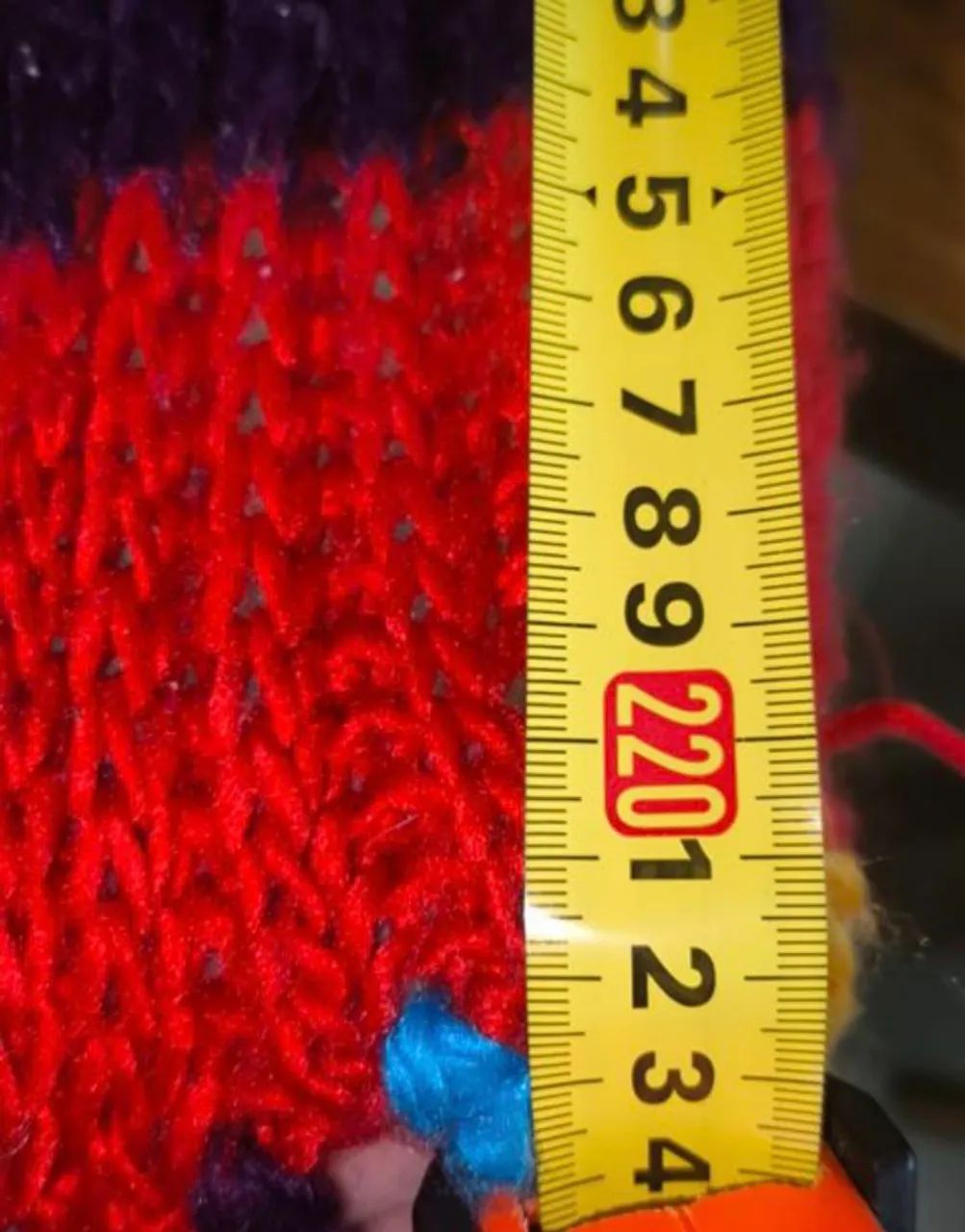 kit inverno arco-íris: cachecol longo 2,20m + gorro beanie tricô - Foto 4