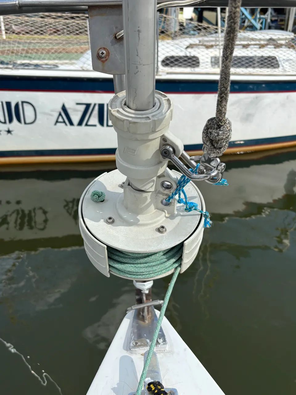 Enrolador de Genoa 609T e vela  - Foto 4